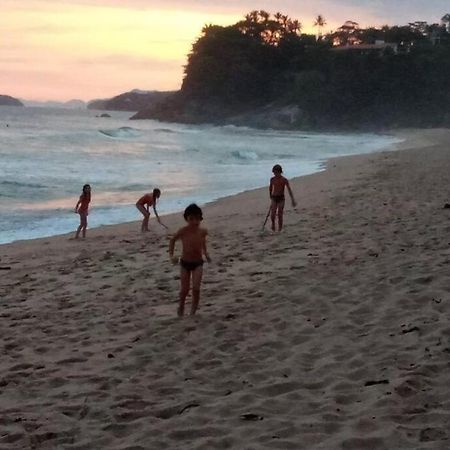Altar Da Praia Vermelha 180° De Vista Para O Mar 우바투바 외부 사진